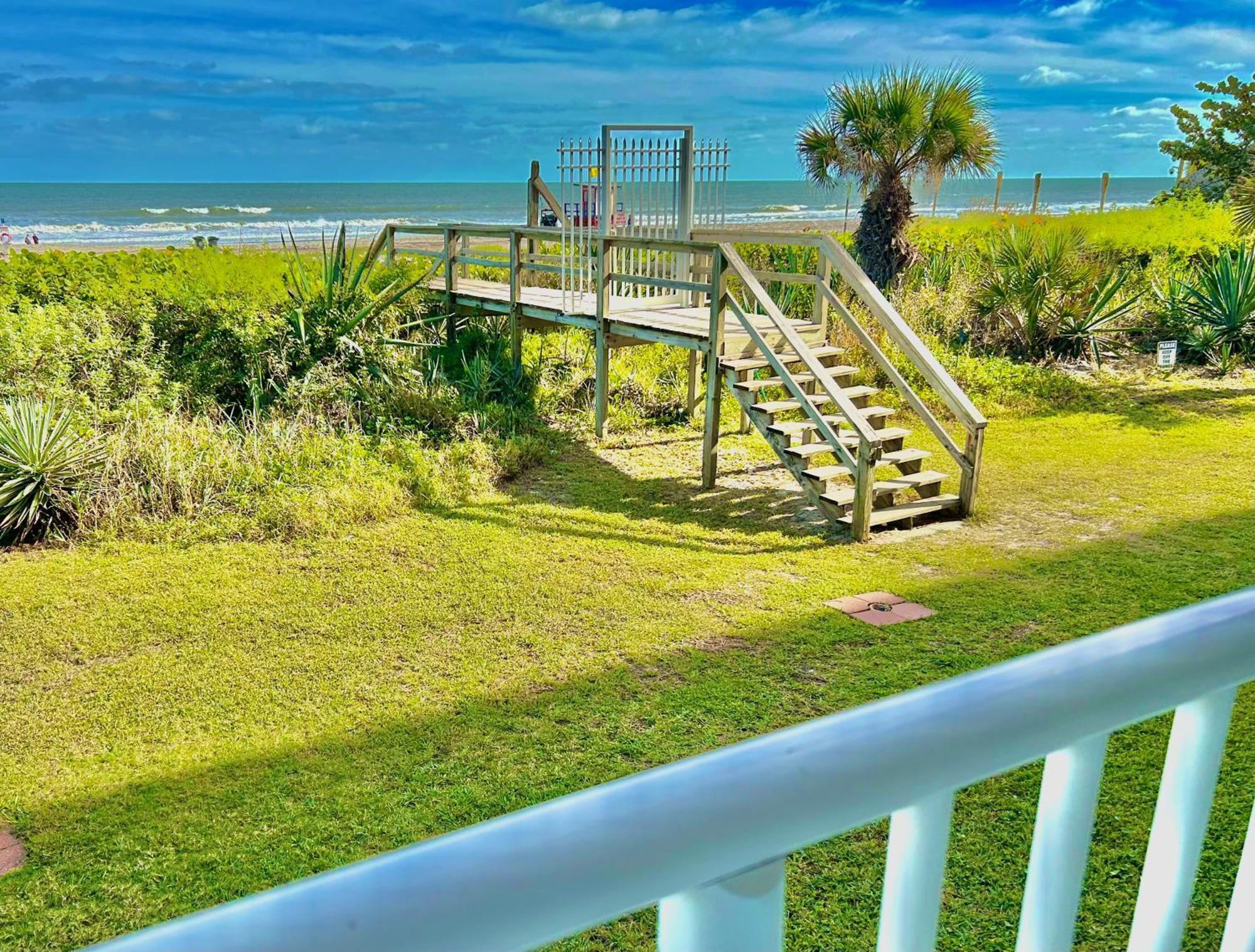 Beach Living At Its Best! Cocoa Beach Dış mekan fotoğraf